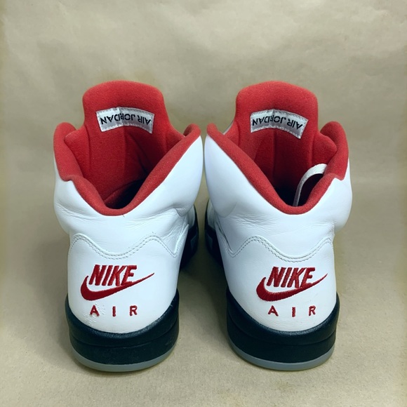 Jordan 5 Fire Red Silver Tongue - Picture 3 of 4